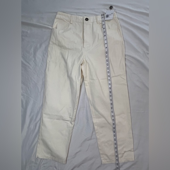 NWT Forever 21 Cream Ankle Pants - Picture 4 of 6
